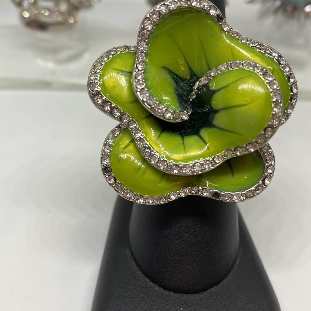 Four Fashion Jewelry Lucky Brand rings gently used - Picture 12 of 12